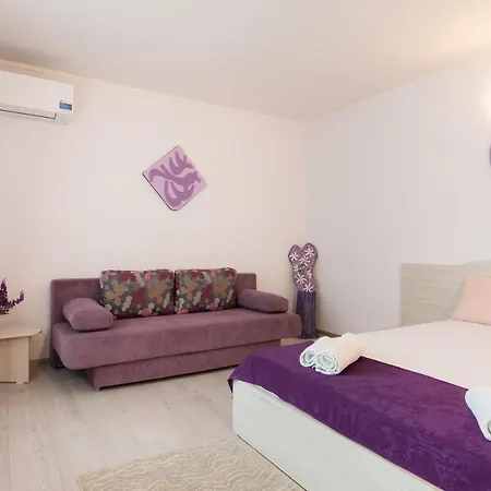 Adriana Guest house 3*