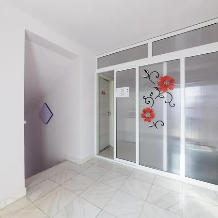 Adriana Guest house 3*